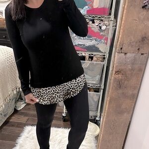 PHILOSOPHY Black Knit Top size small